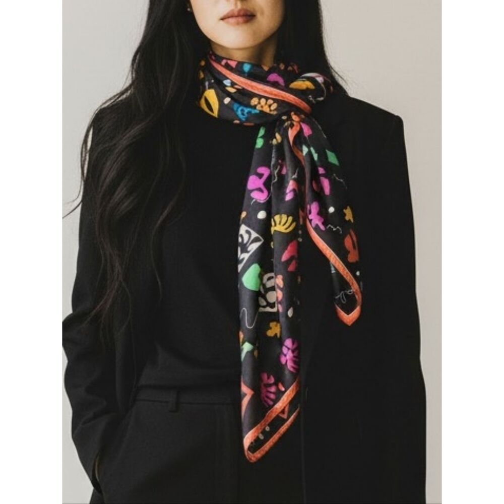 Albert Nipon Colorful Abstract Patterned Swuare Scarf